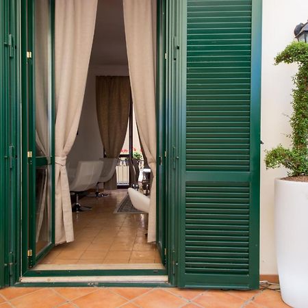 סלרנו Boutique Apartment Al Duomo מראה חיצוני תמונה