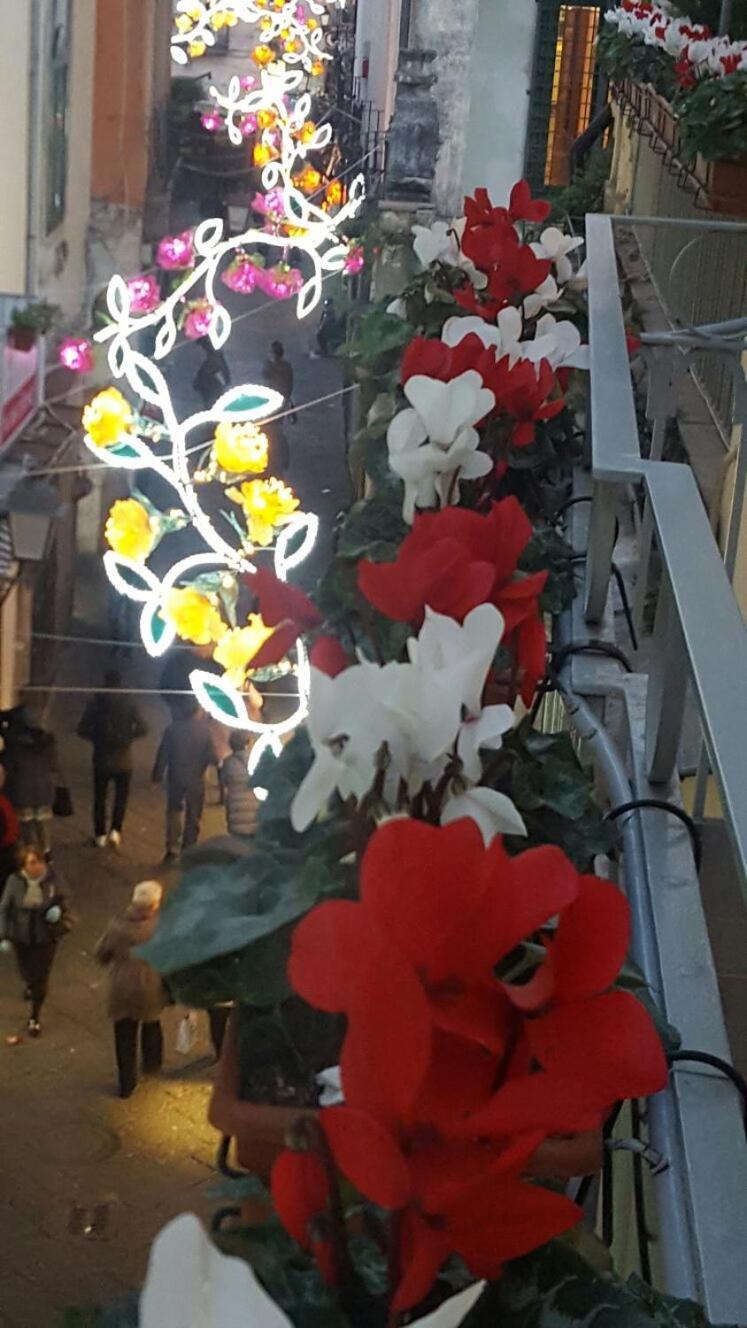 סלרנו Boutique Apartment Al Duomo מראה חיצוני תמונה