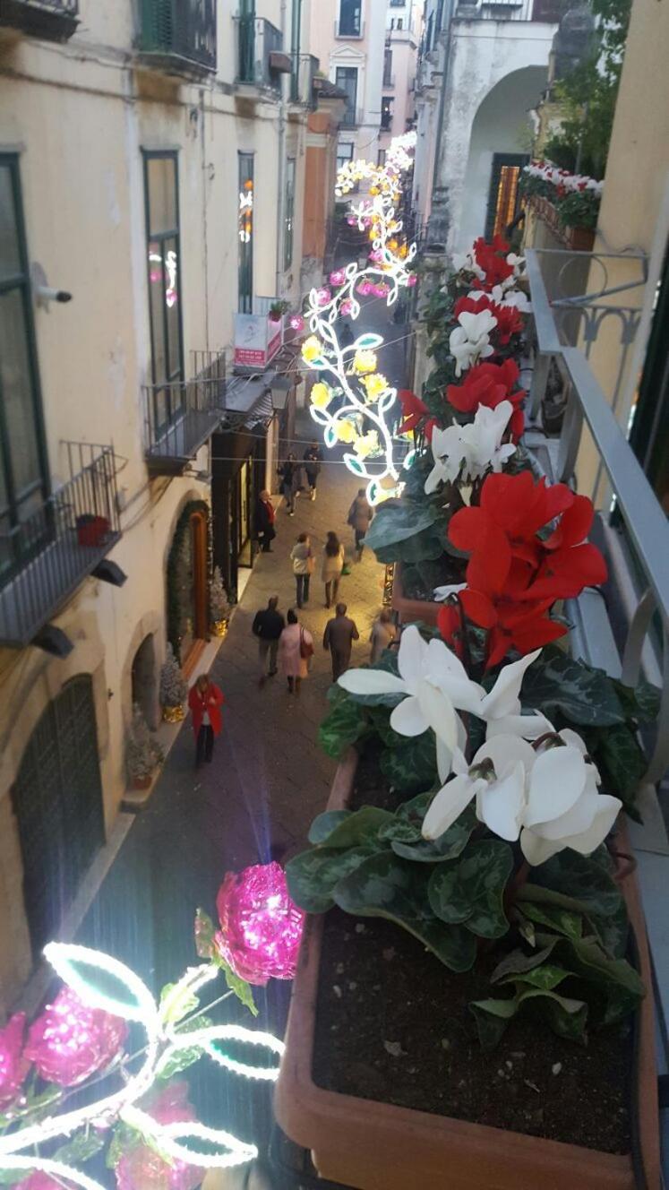 סלרנו Boutique Apartment Al Duomo מראה חיצוני תמונה