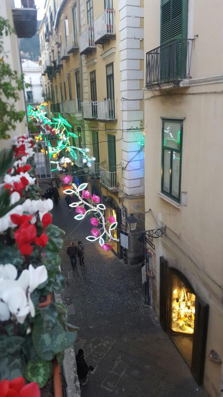 סלרנו Boutique Apartment Al Duomo מראה חיצוני תמונה