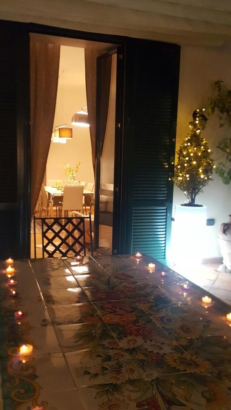 סלרנו Boutique Apartment Al Duomo מראה חיצוני תמונה