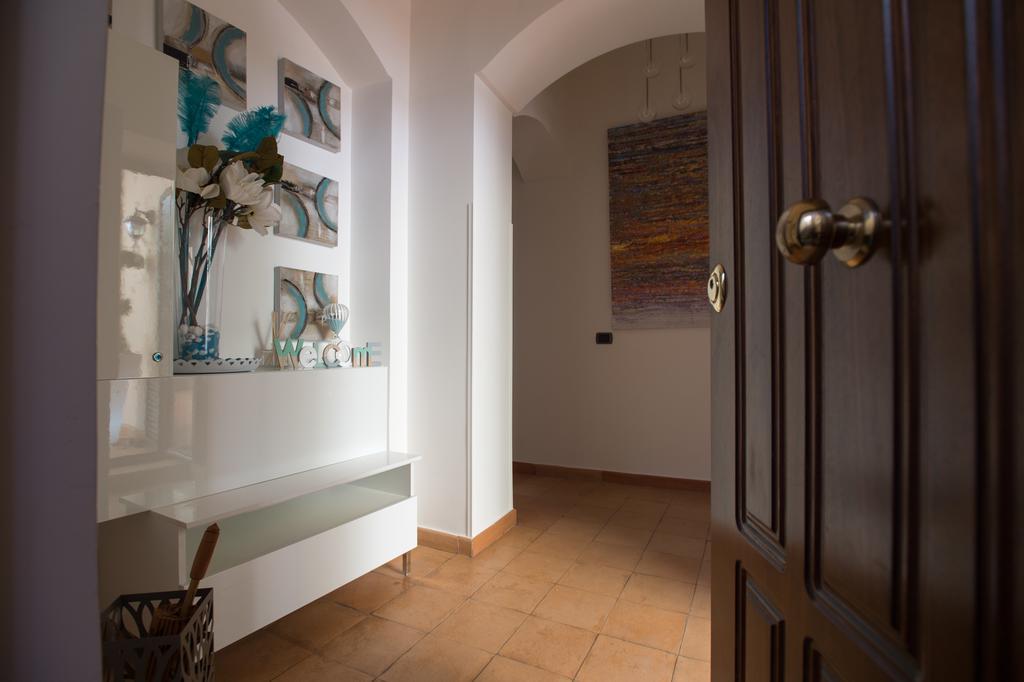 סלרנו Boutique Apartment Al Duomo מראה חיצוני תמונה