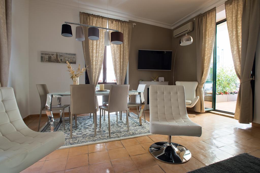 סלרנו Boutique Apartment Al Duomo מראה חיצוני תמונה
